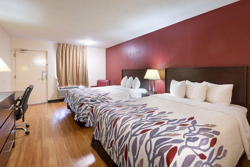 Red Roof Motel 2*